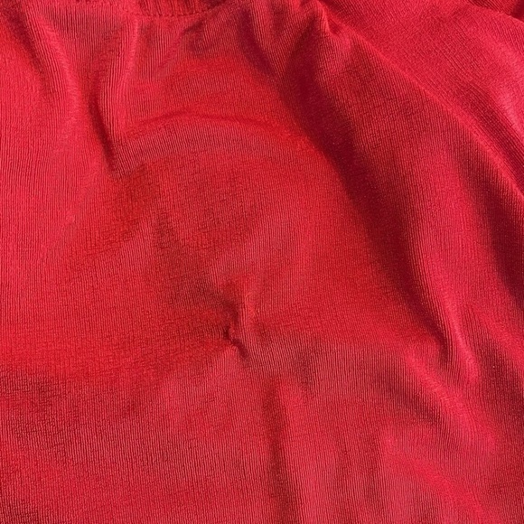 No Boundaries Juniors' Ruched Peasant Top - Picture 7 of 16